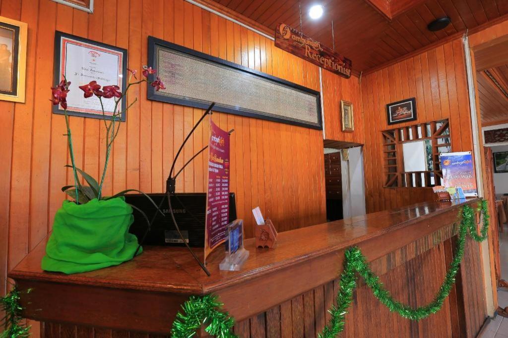 Ambun Suri Hotel Bukittinggi Extérieur photo